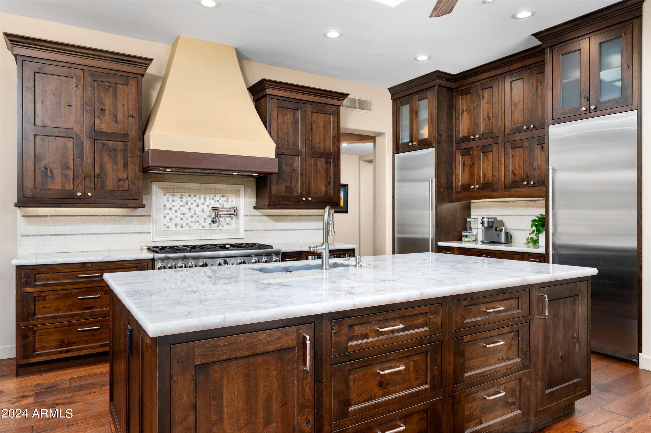 9671 E Monument Drive