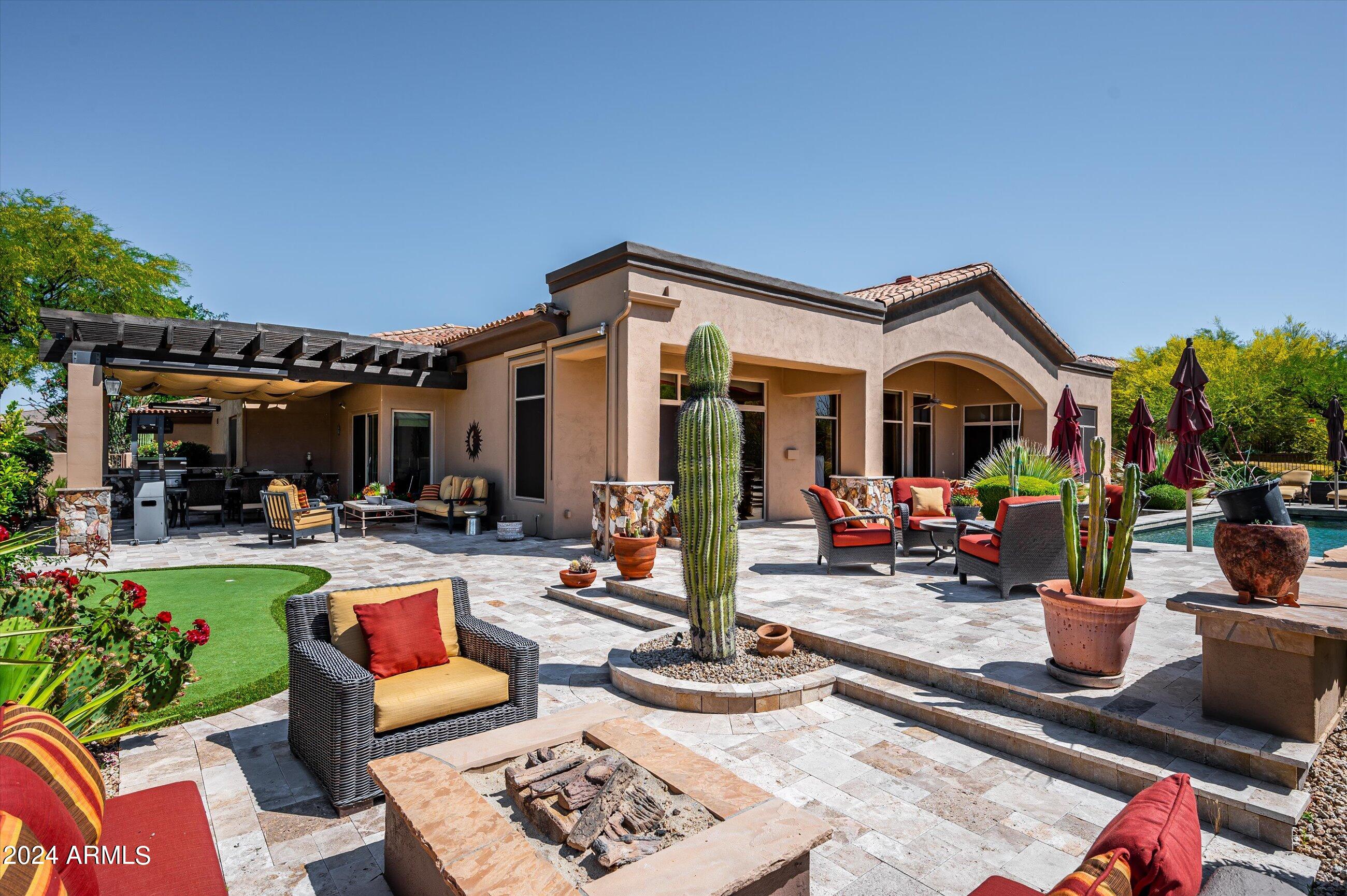 9671 E Monument Drive