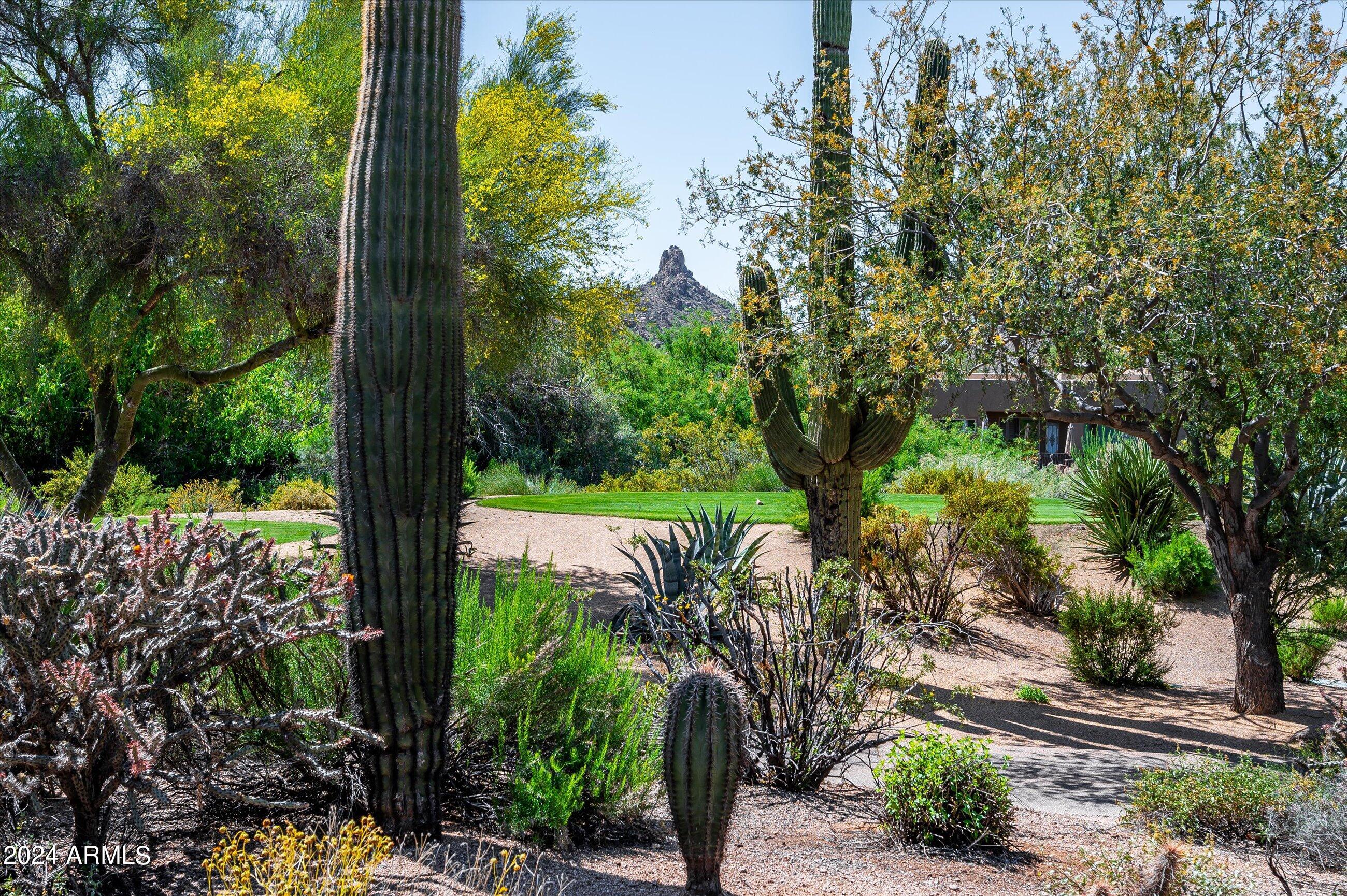 9671 E Monument Drive