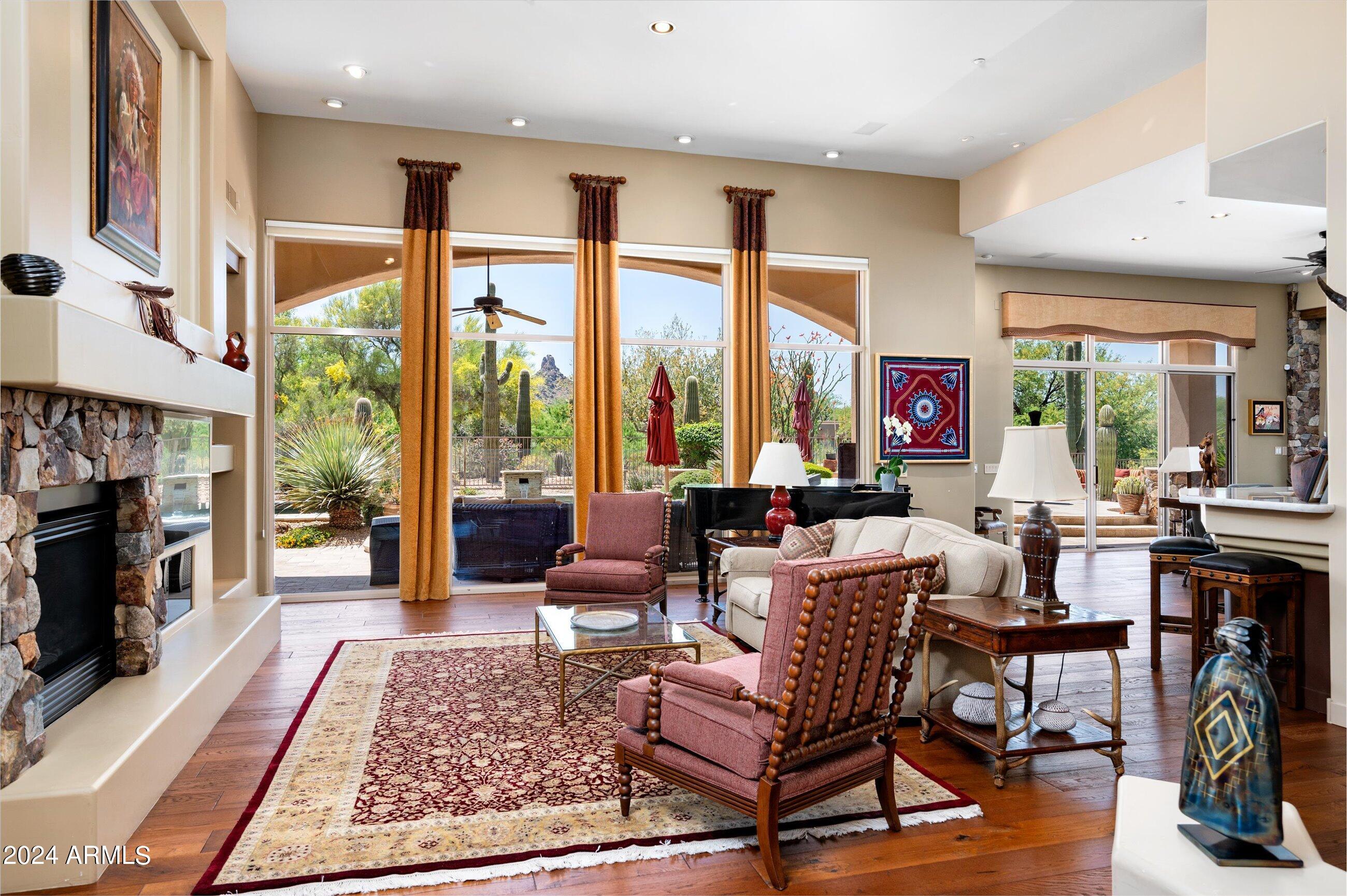 9671 E Monument Drive