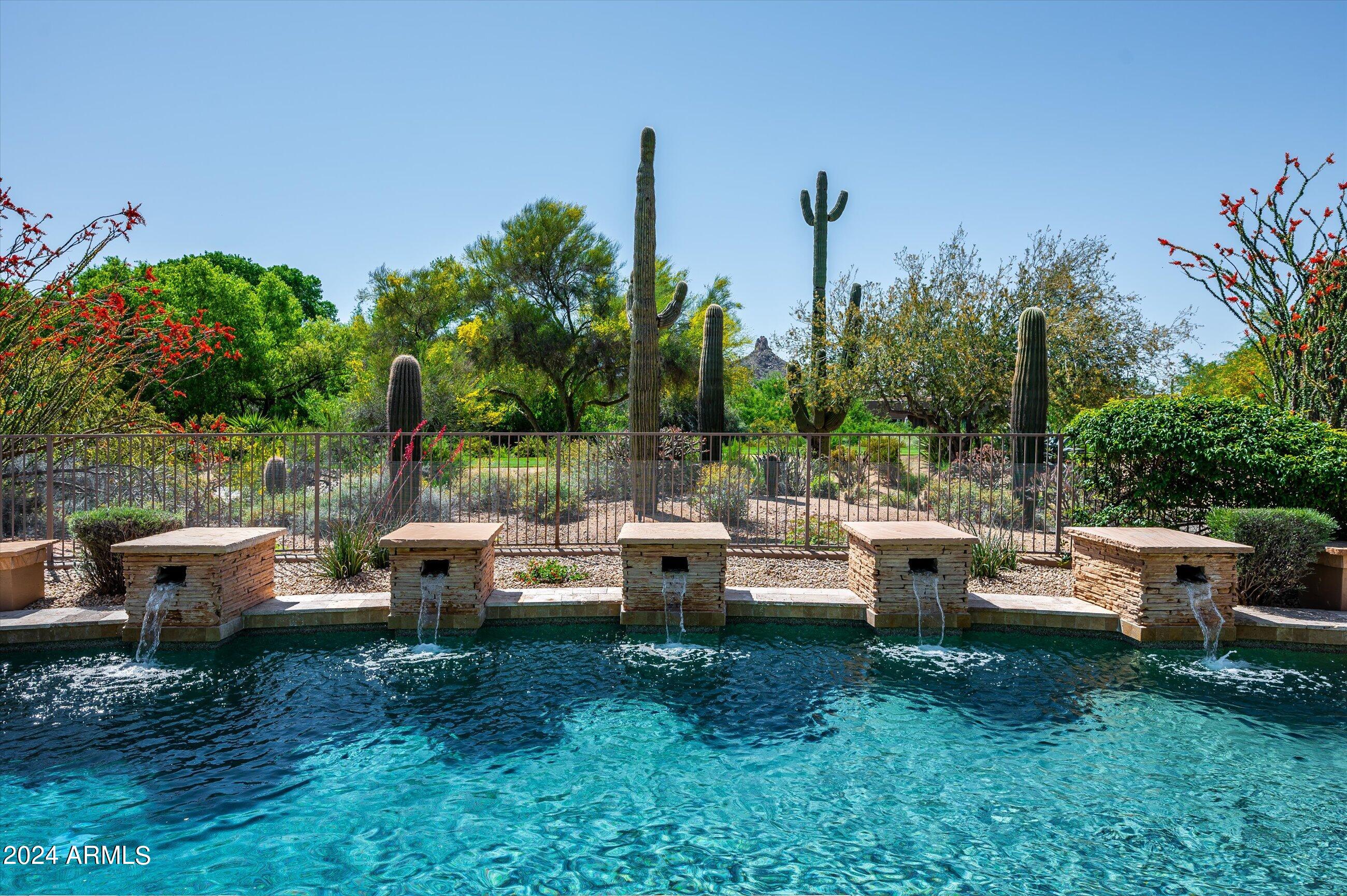 9671 E Monument Drive