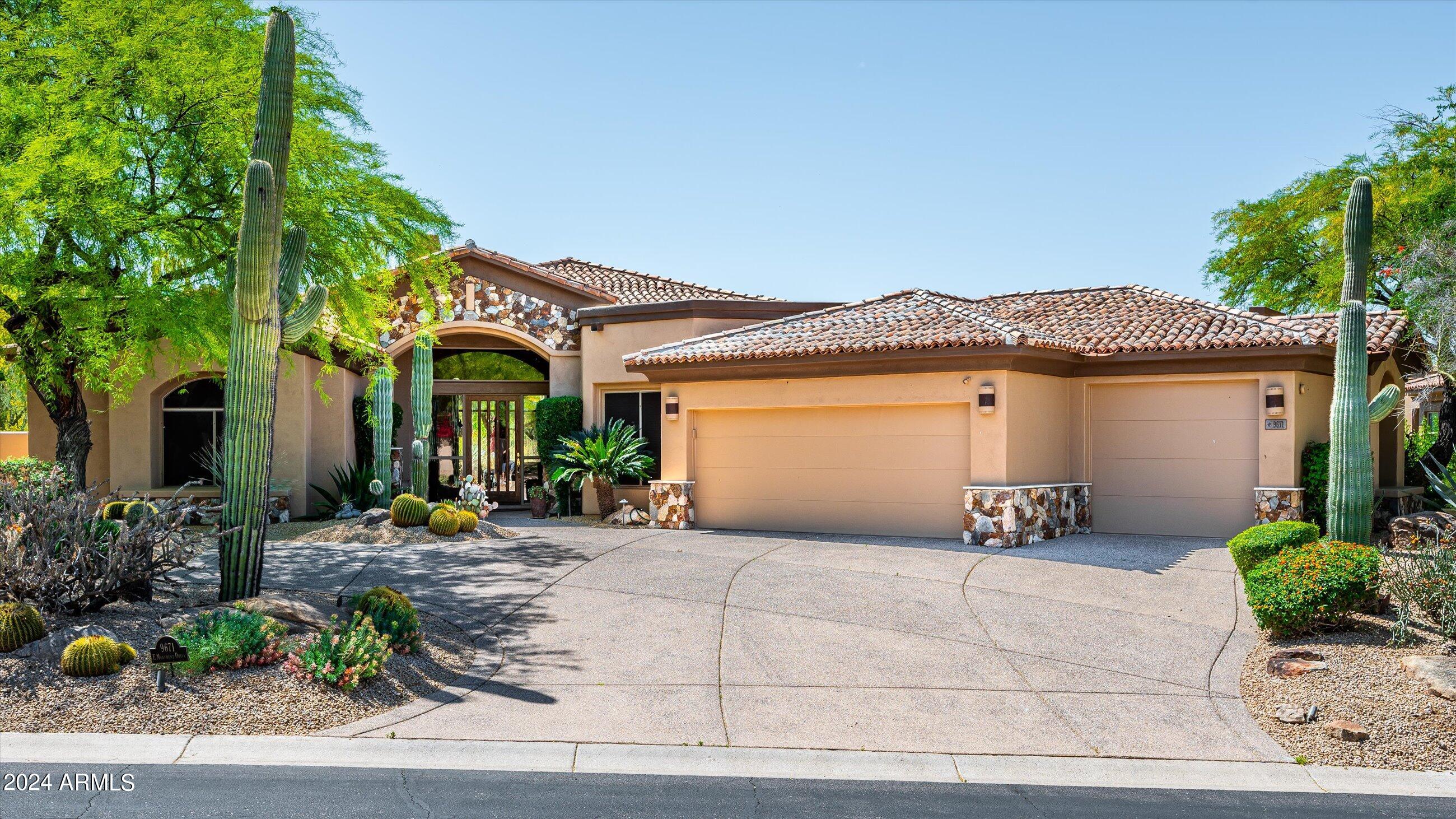 9671 E Monument Drive