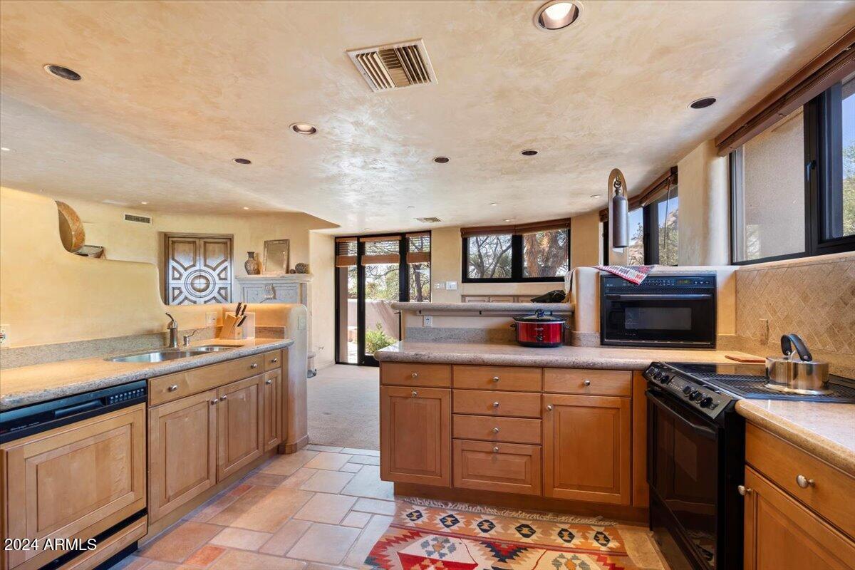 11155 E HONDA BOW Road