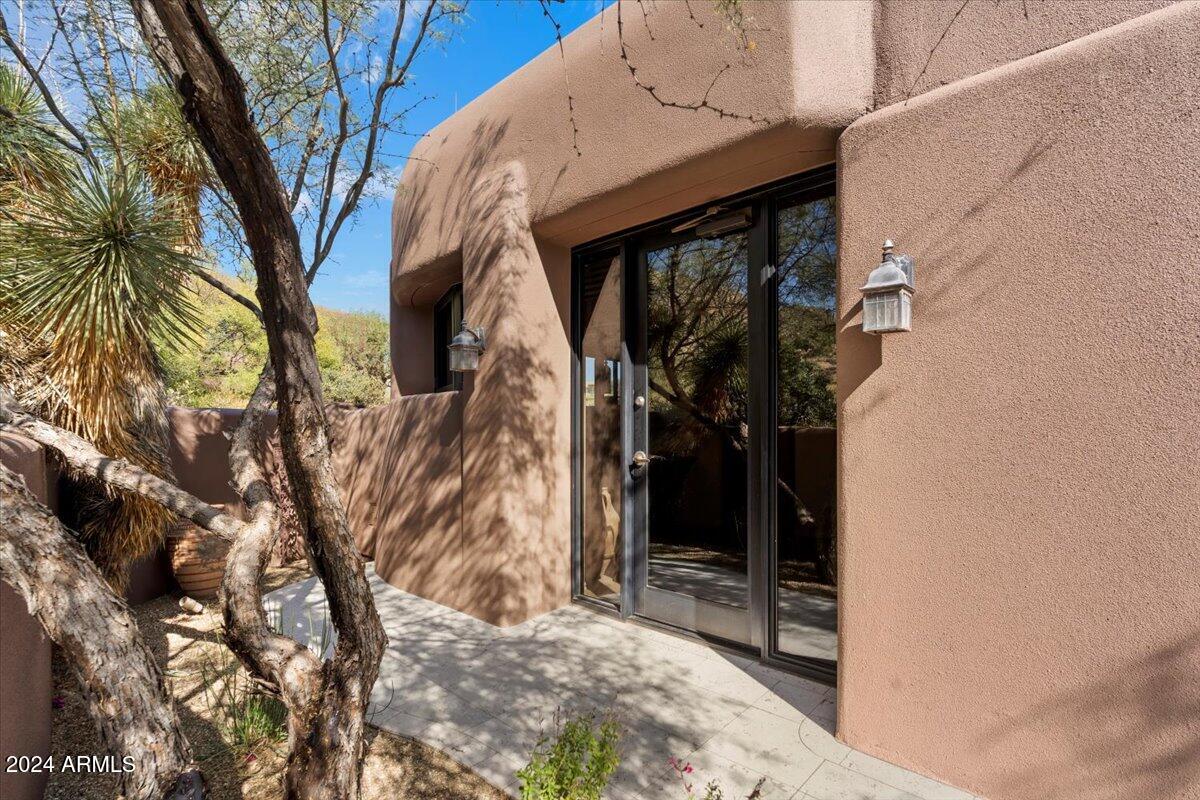 11155 E HONDA BOW Road