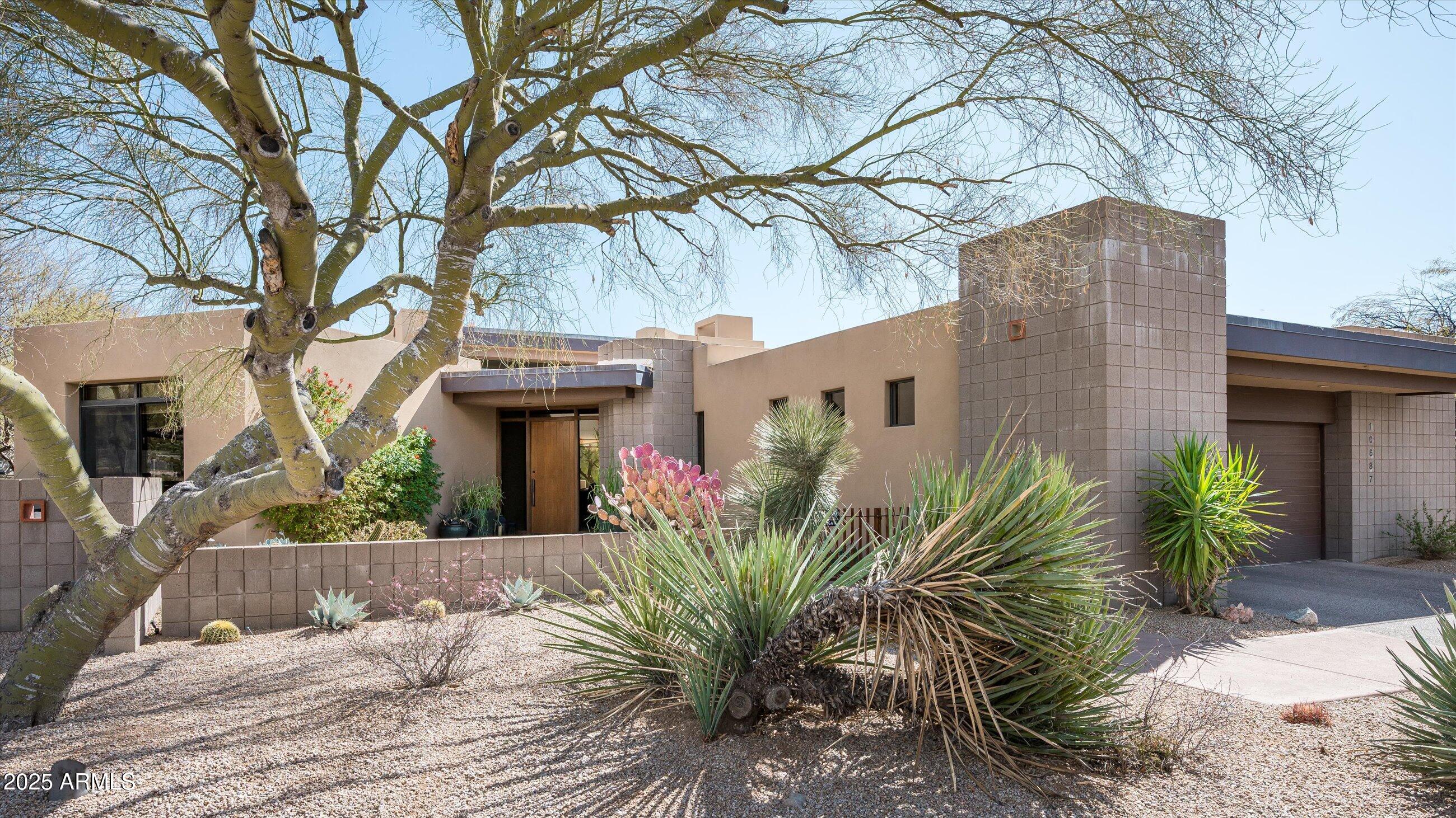 10687 E Fernwood Lane