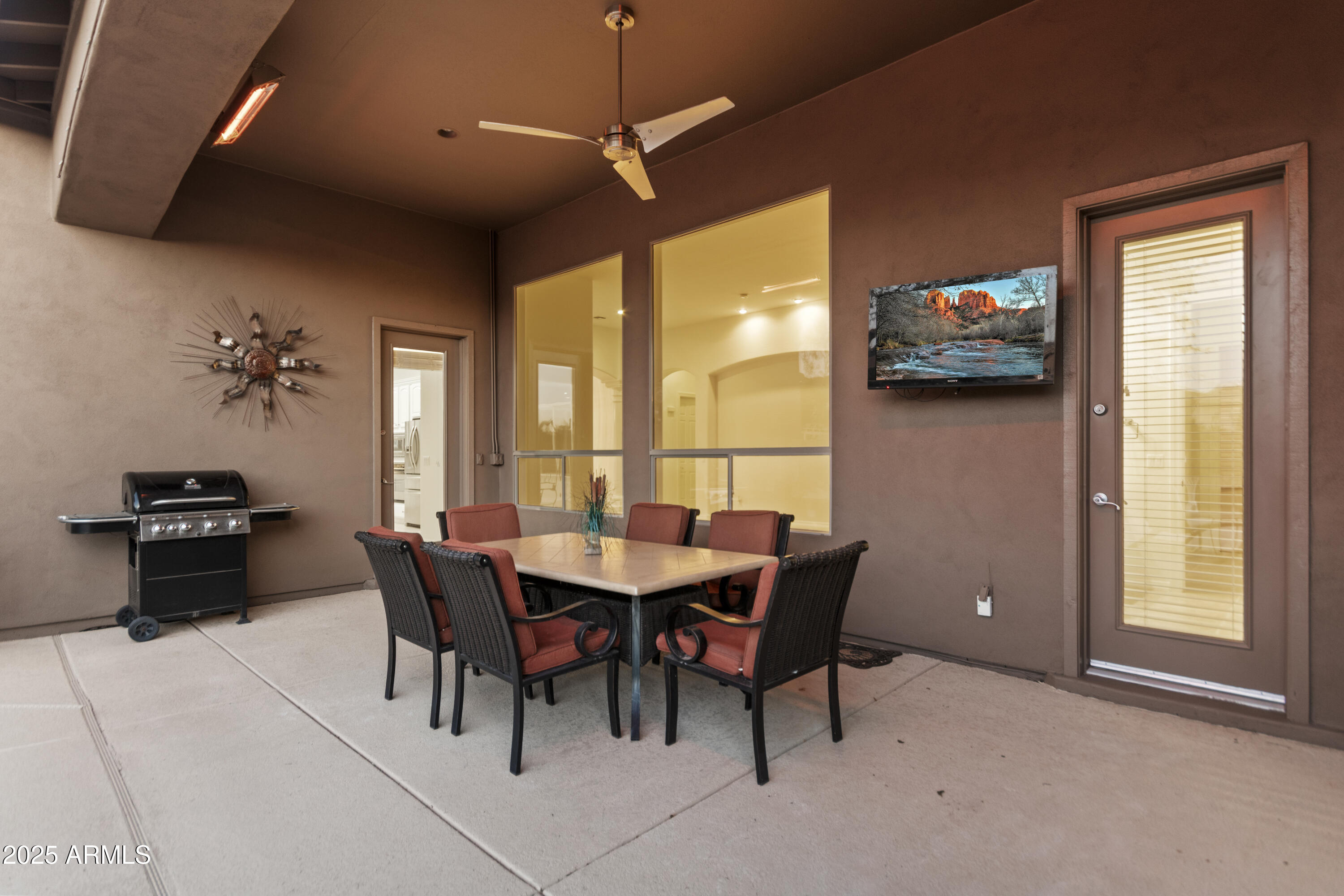5892 E EVENING GLOW Drive