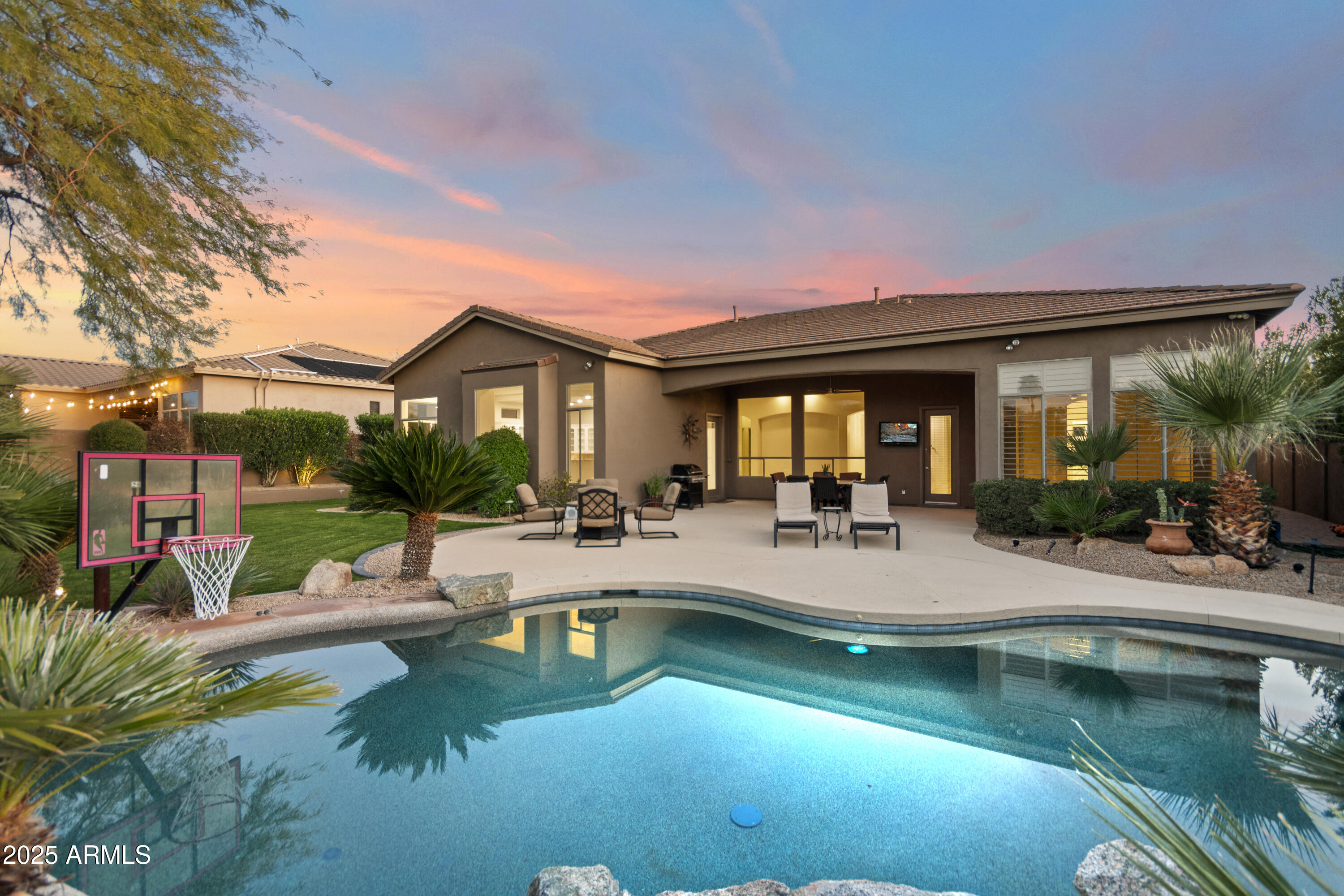 5892 E EVENING GLOW Drive