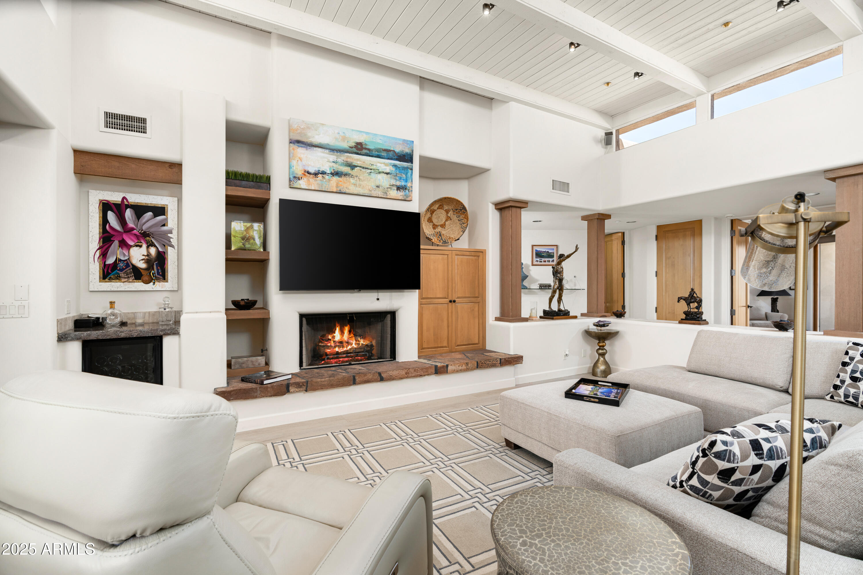 11163 E PROSPECT POINT Drive