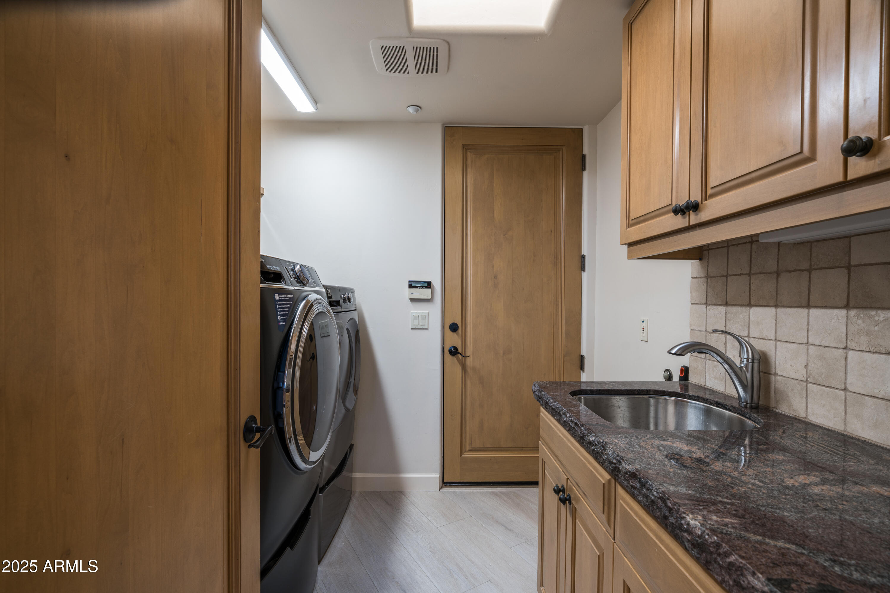 11163 E PROSPECT POINT Drive