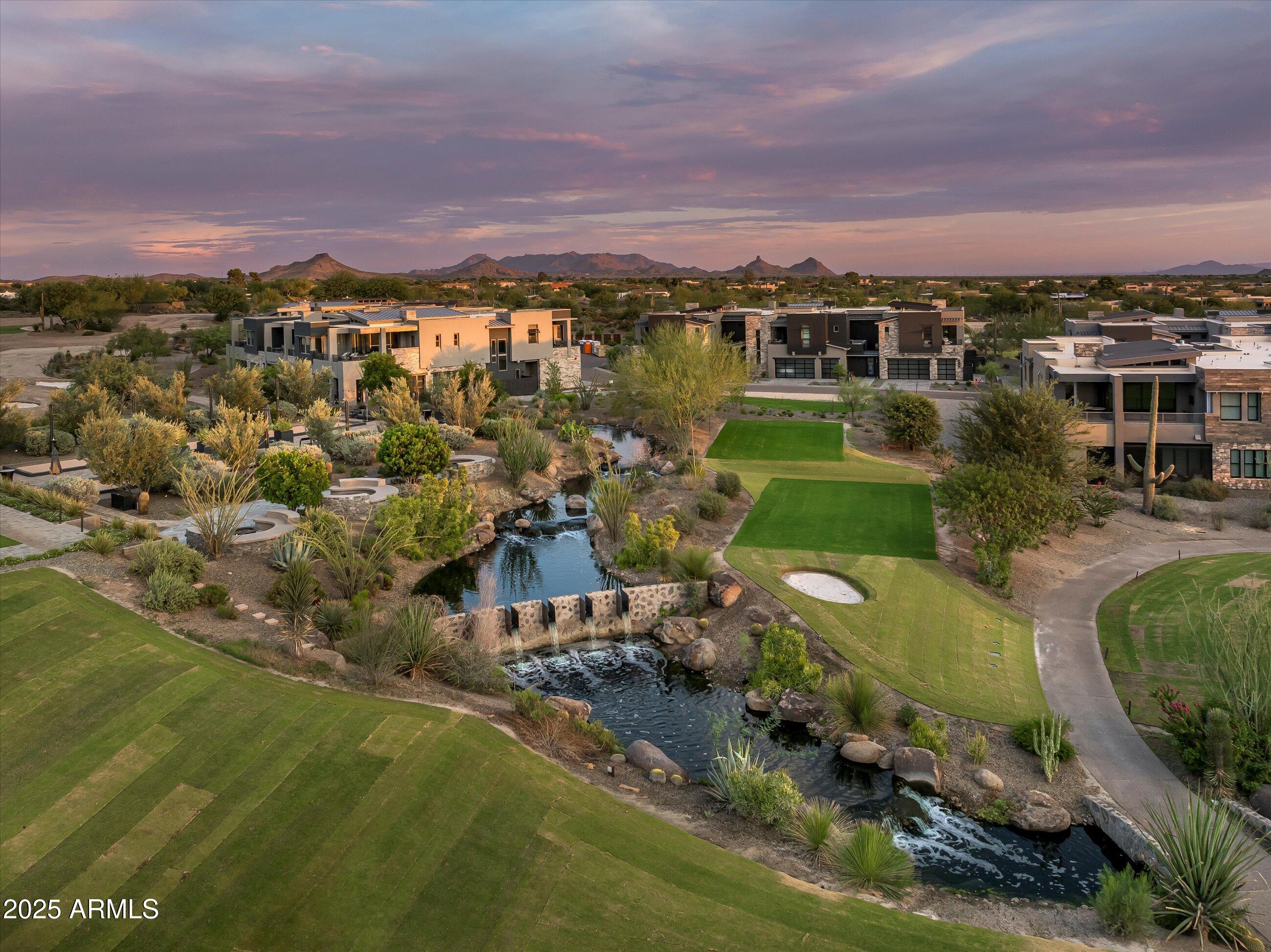 37200 N CAVE CREEK Road, 1009