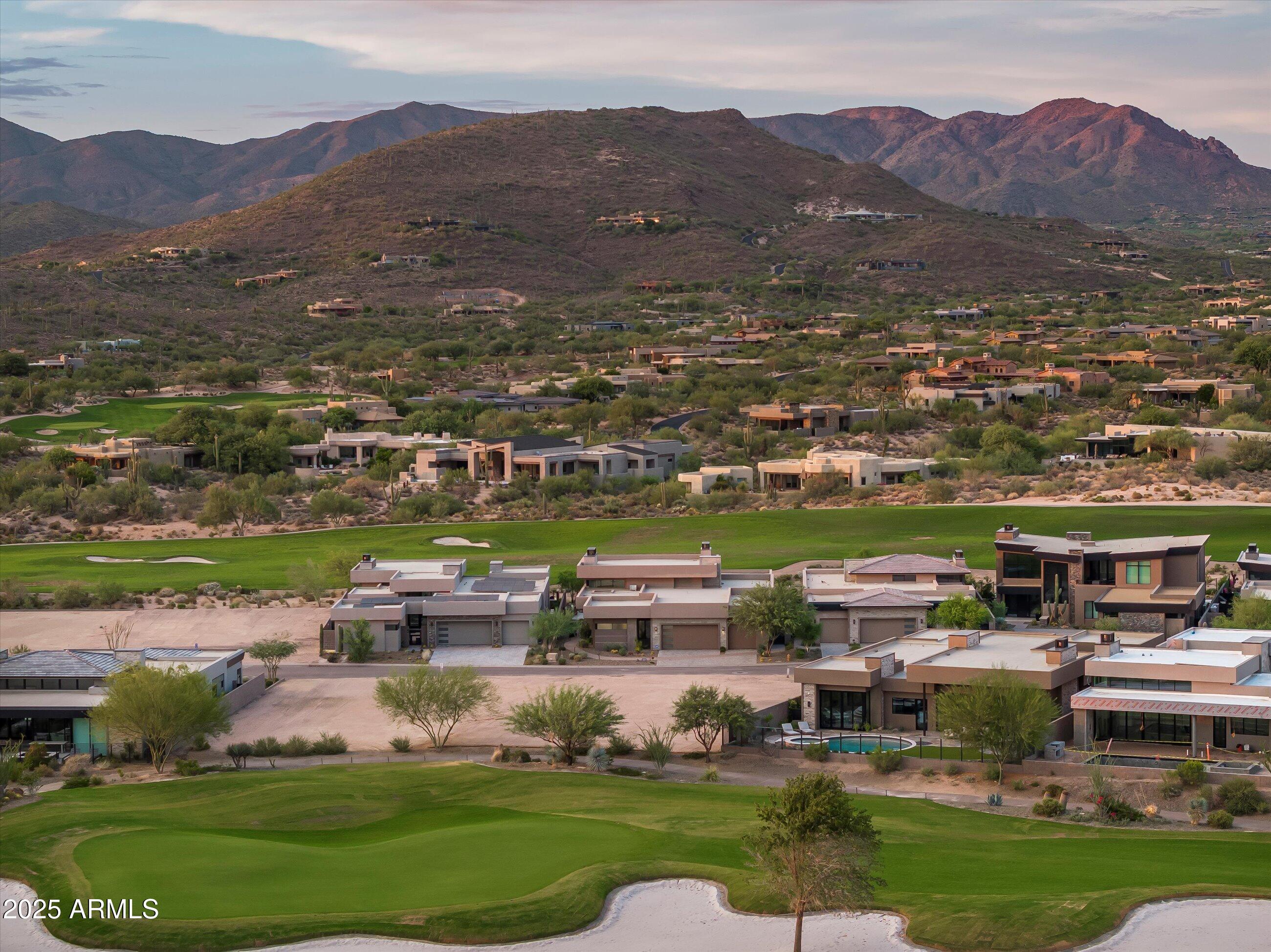 37200 N CAVE CREEK Road, 1009