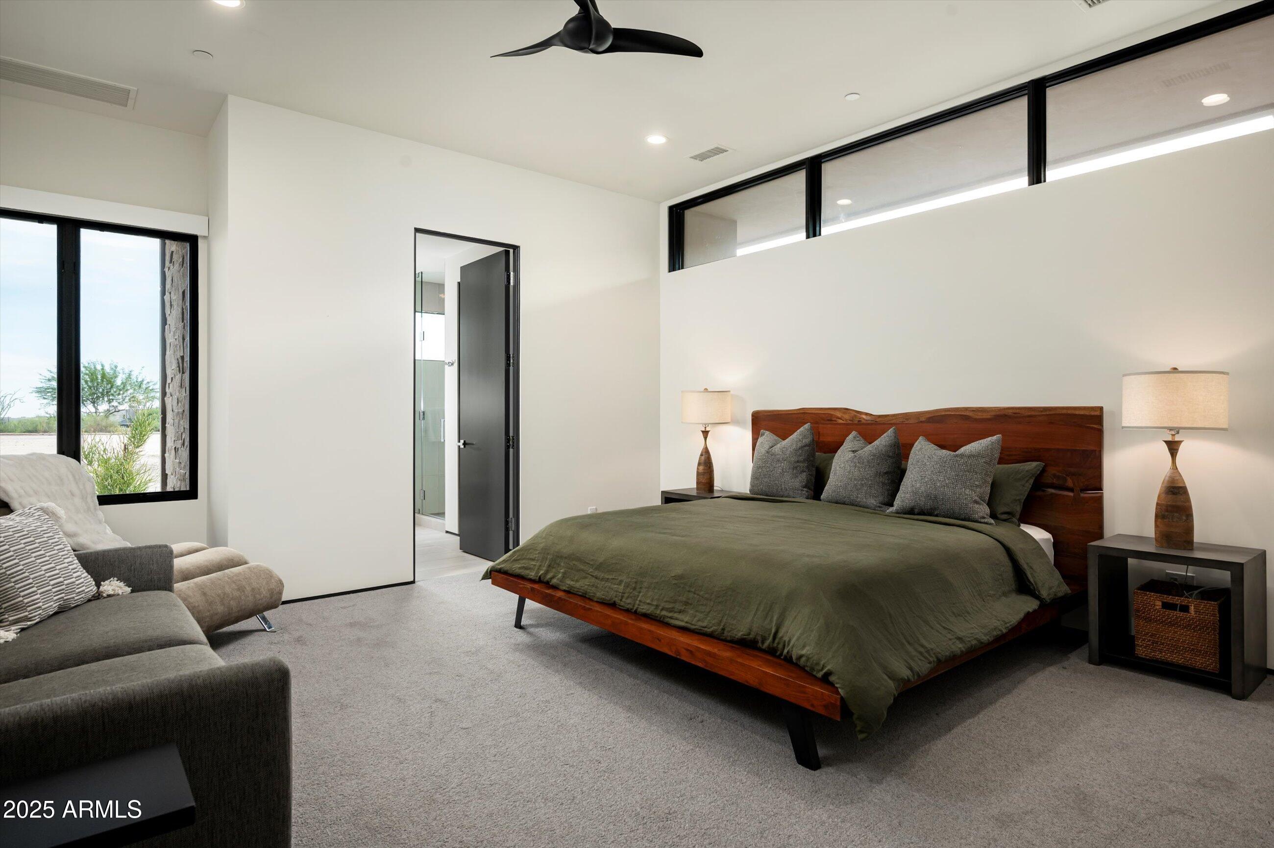 37200 N CAVE CREEK Road, 1009