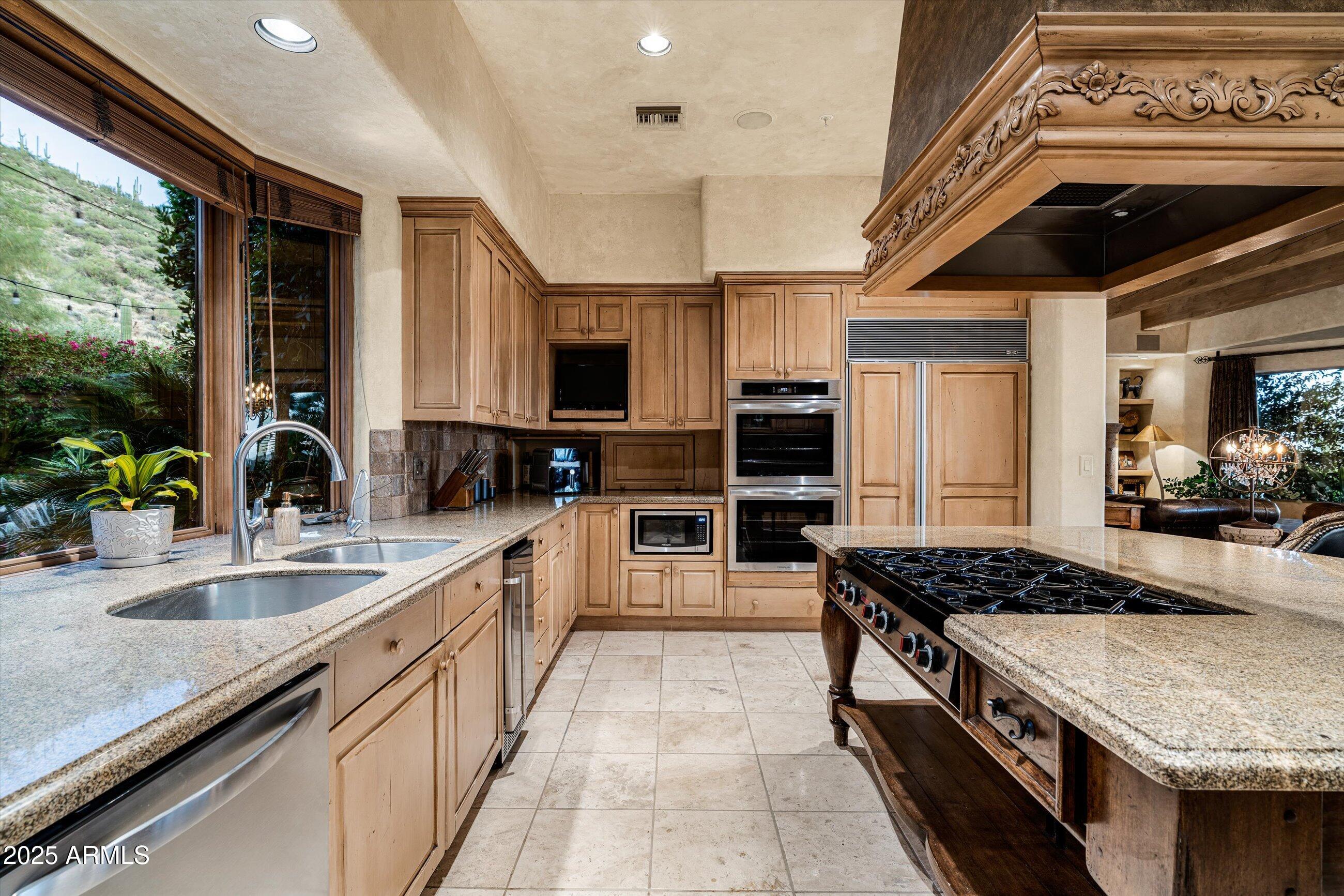 39415 N Tom Morris Road