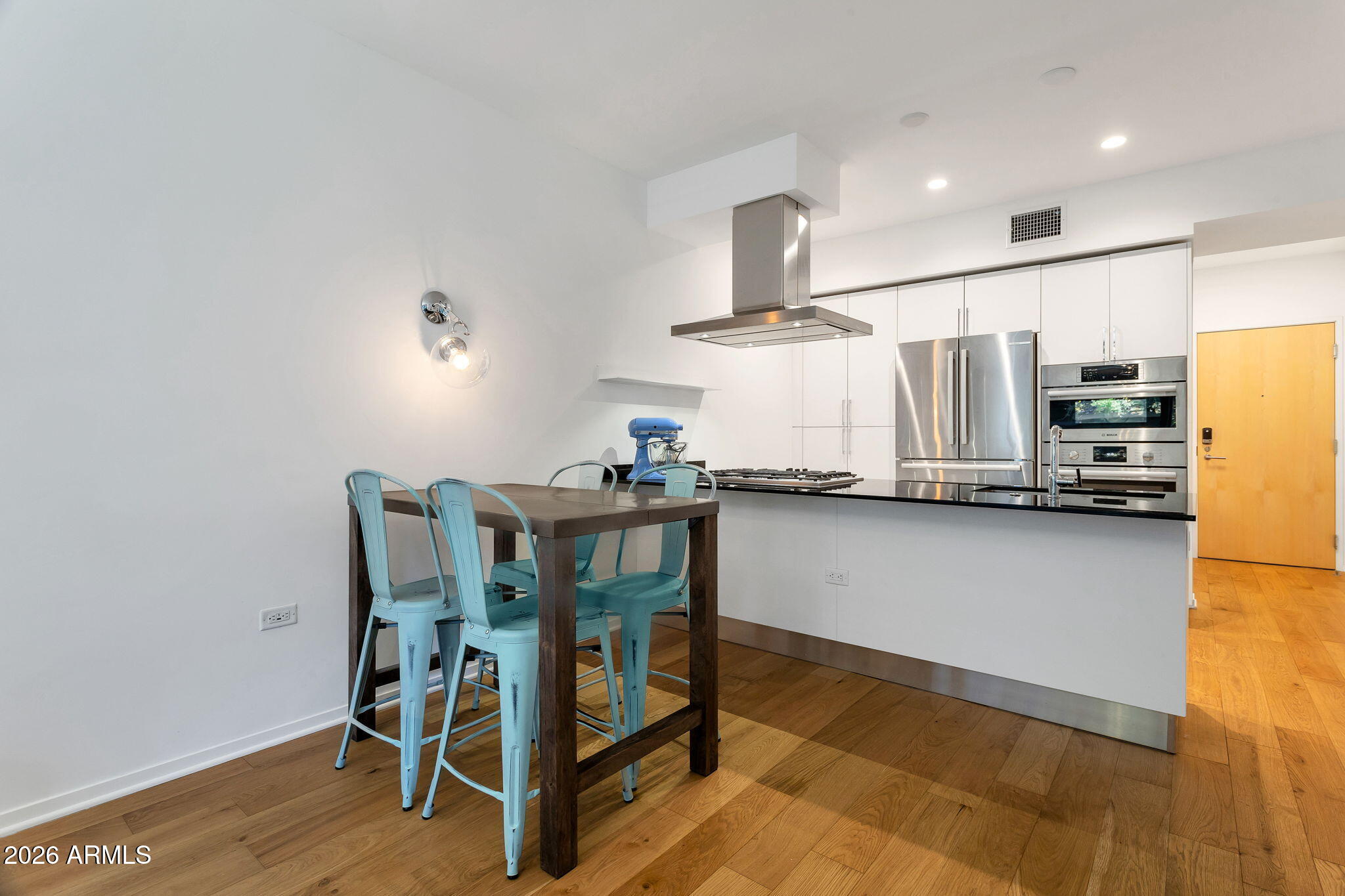 7180 E KIERLAND Boulevard 504