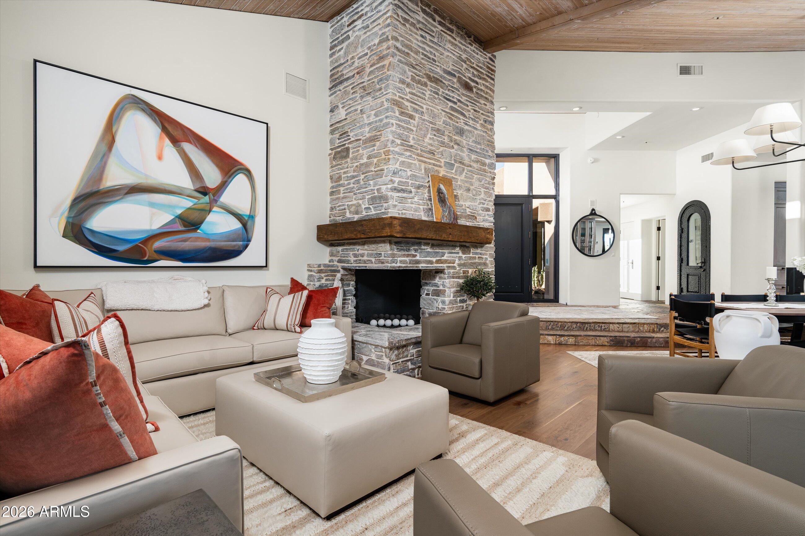 10641 E Tamarisk Way