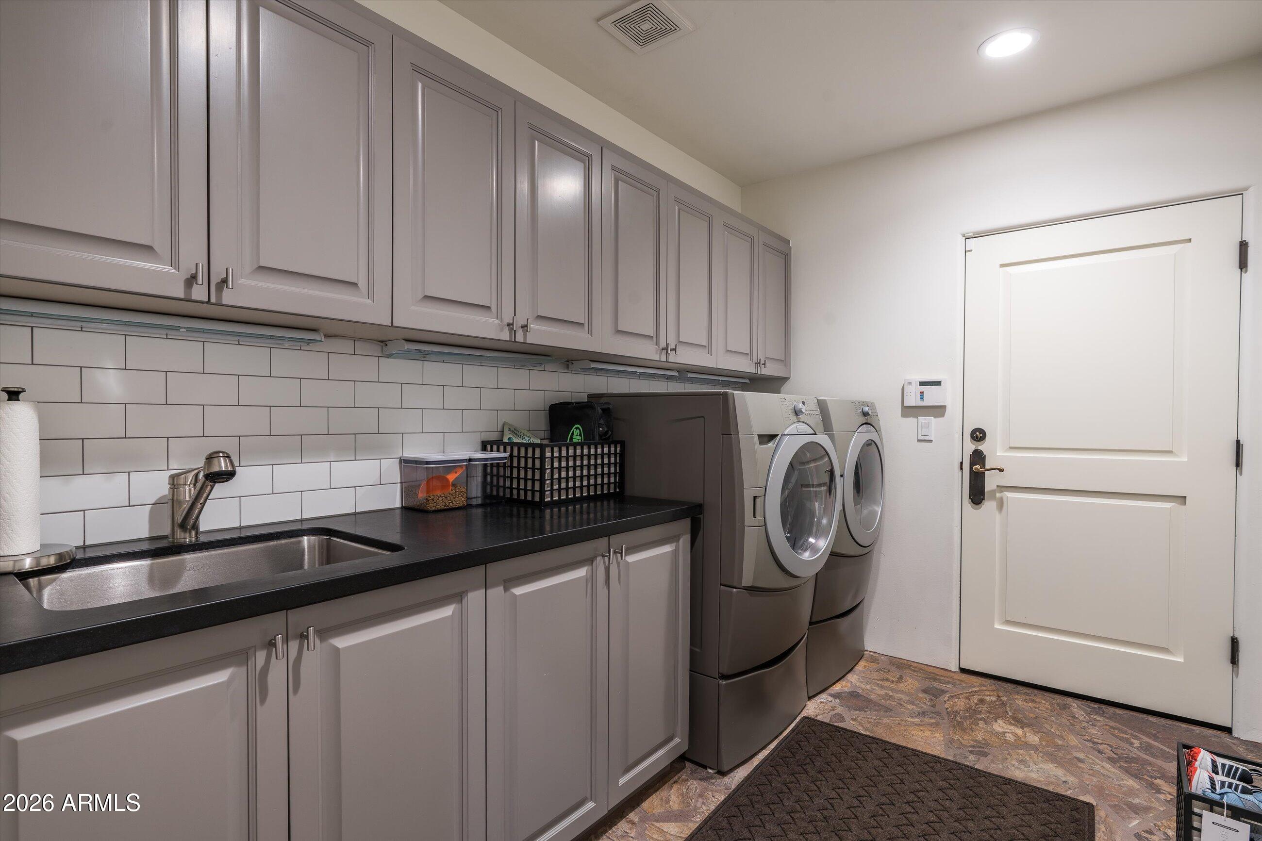 10641 E Tamarisk Way