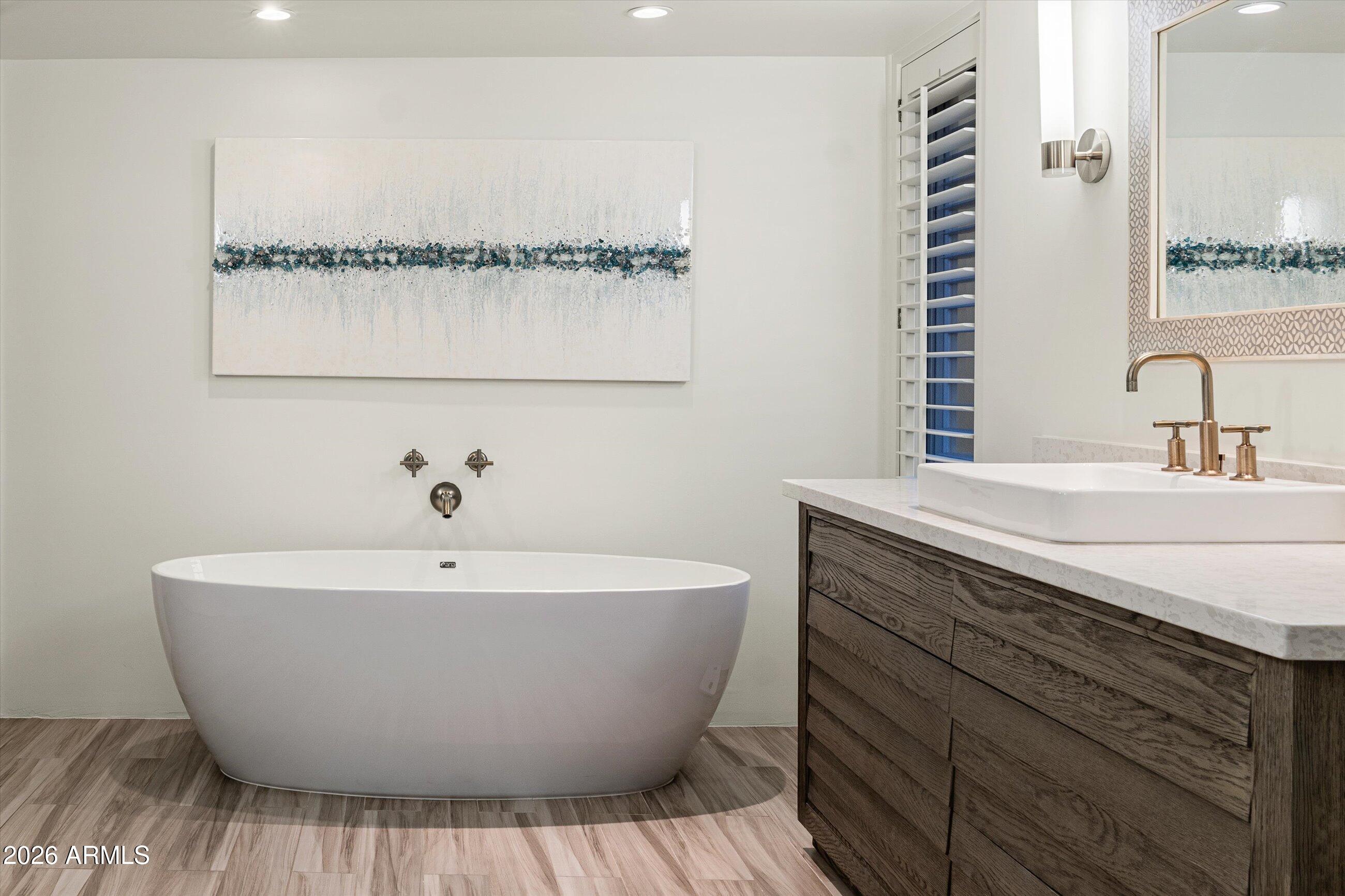 10641 E Tamarisk Way