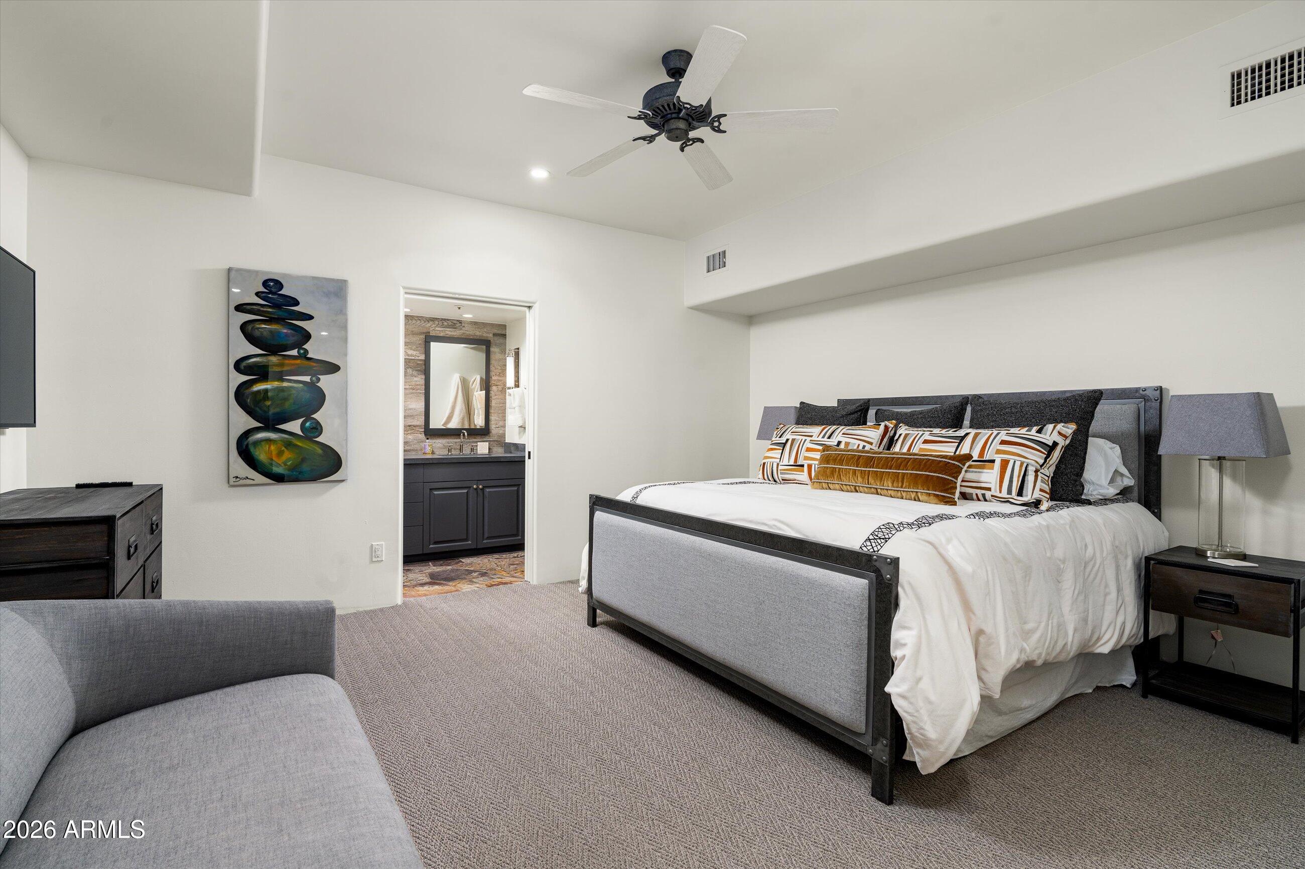 10641 E Tamarisk Way