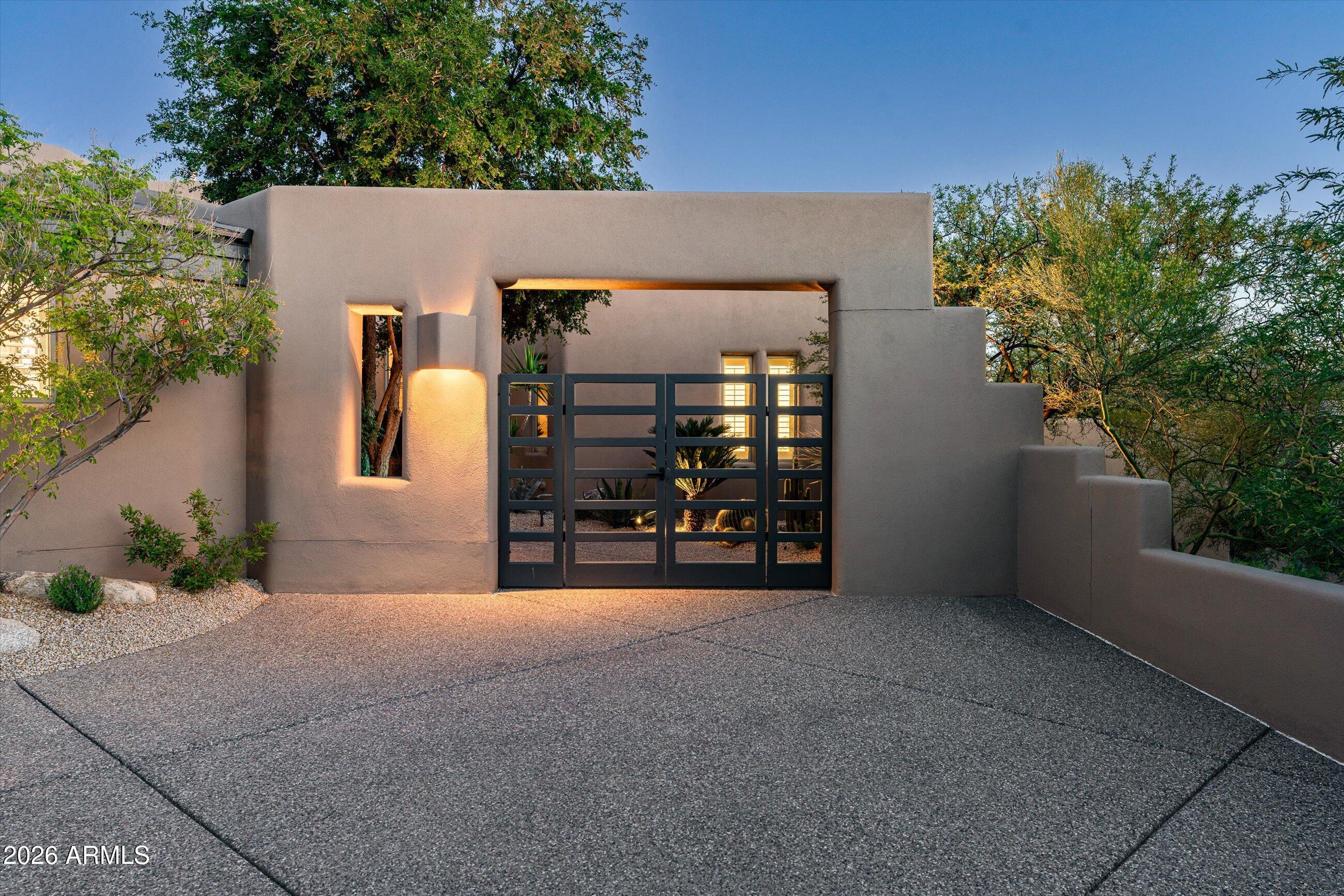 10641 E Tamarisk Way