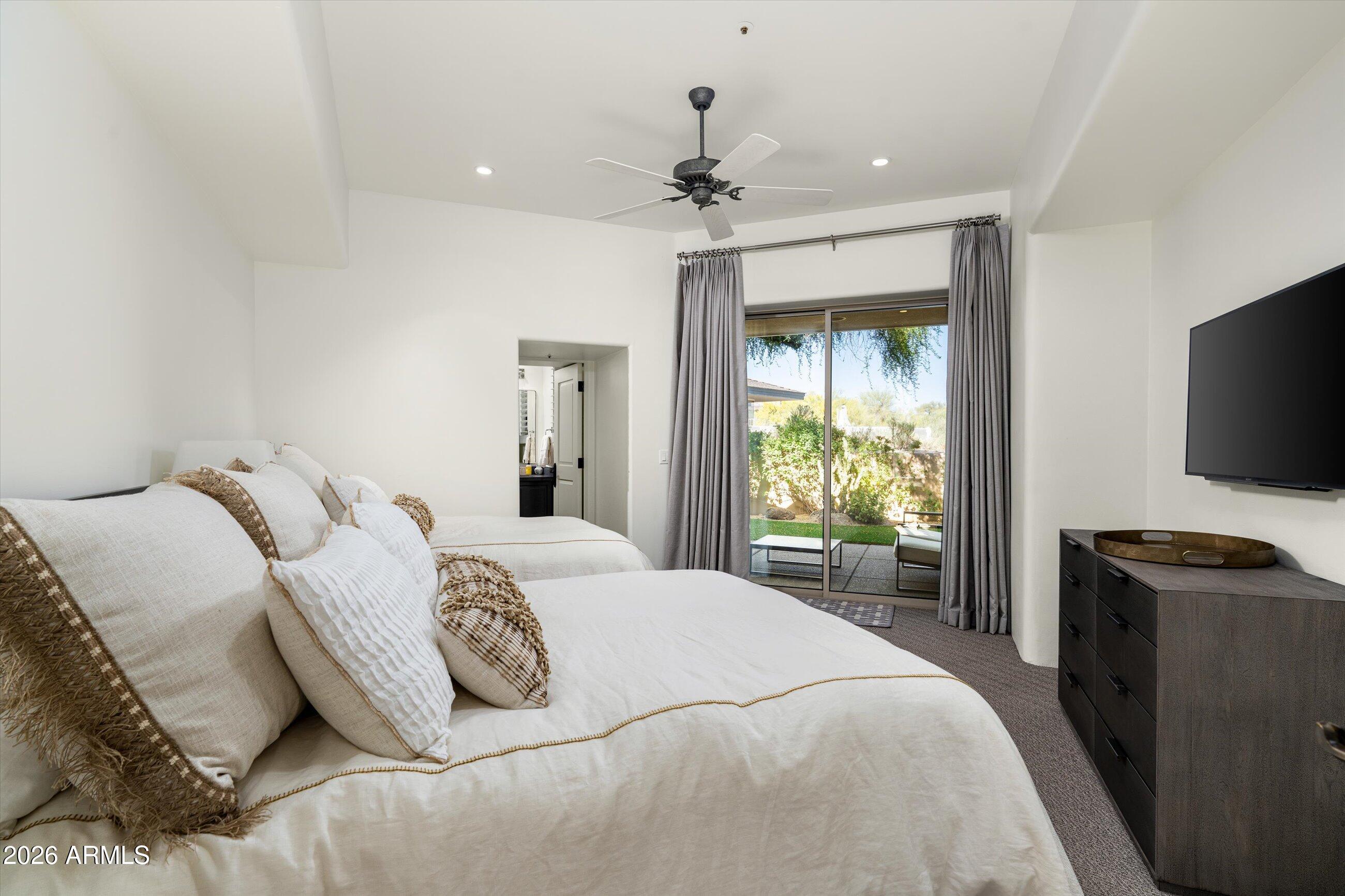 10641 E Tamarisk Way