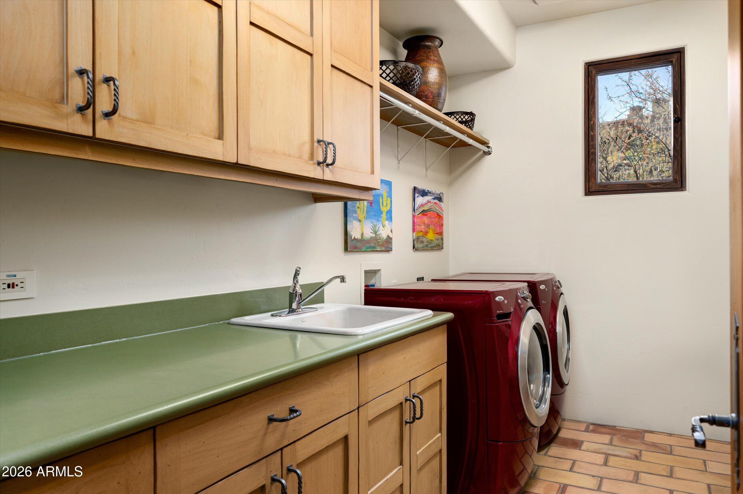 42144 N SAGUARO FOREST Drive