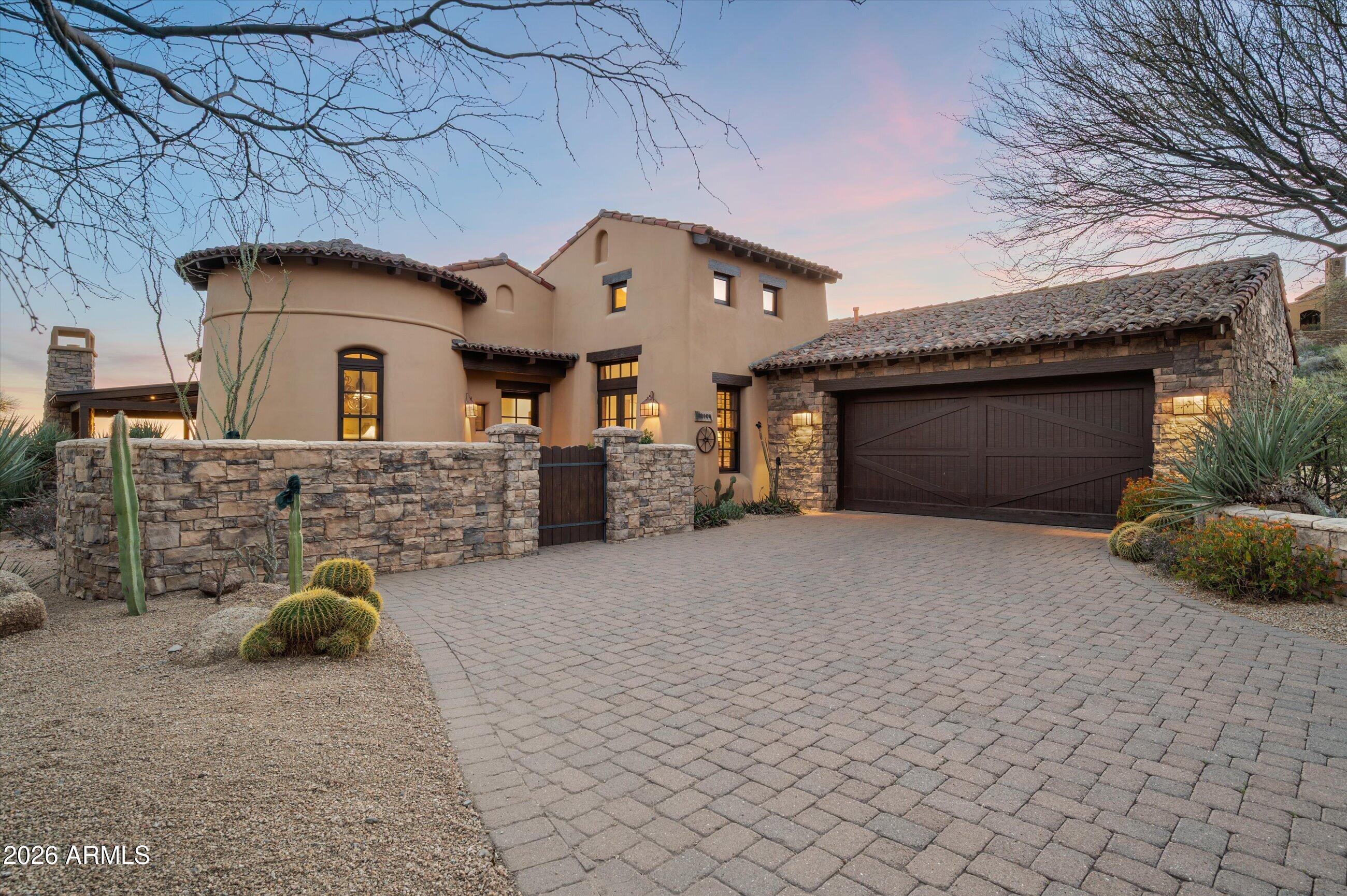 42144 N SAGUARO FOREST Drive