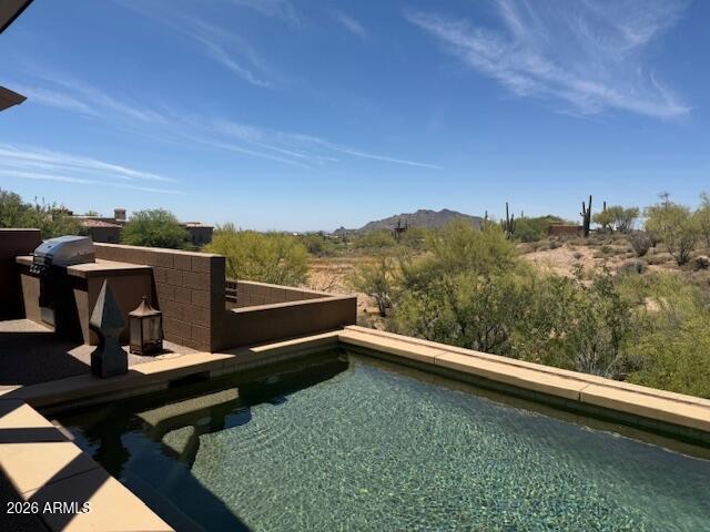 9216 E SKY LINE Drive