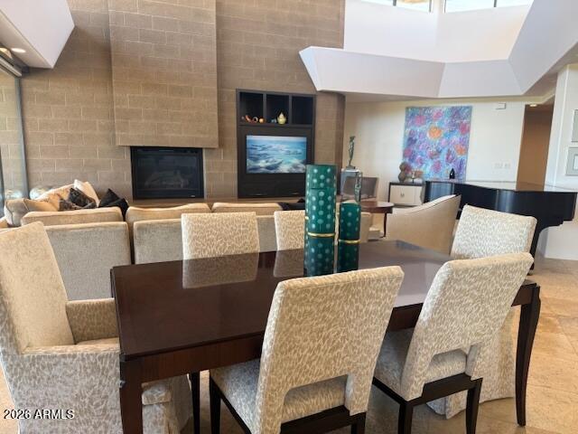 9216 E SKY LINE Drive