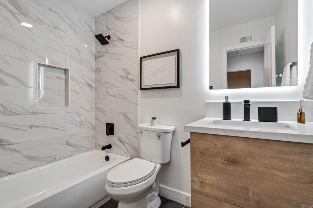 7076 Keighley Street