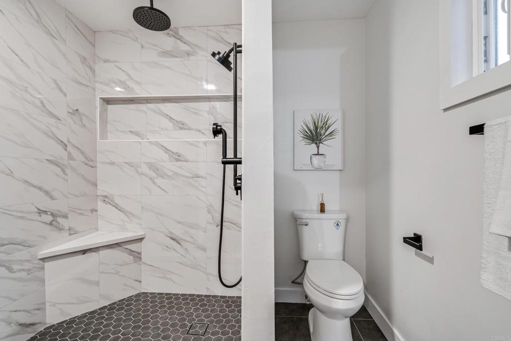 7076 Keighley Street