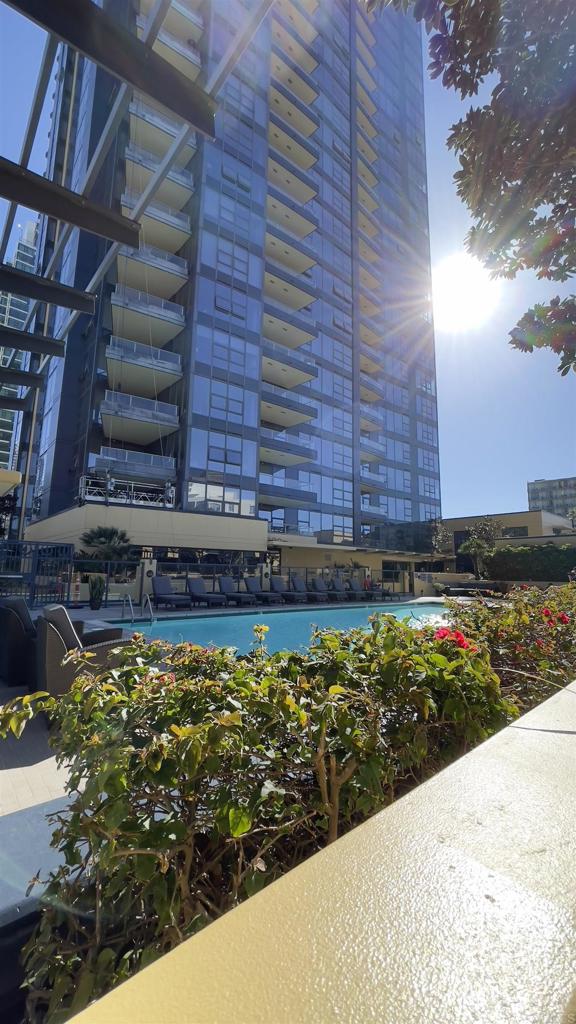 1325 Pacific Highway