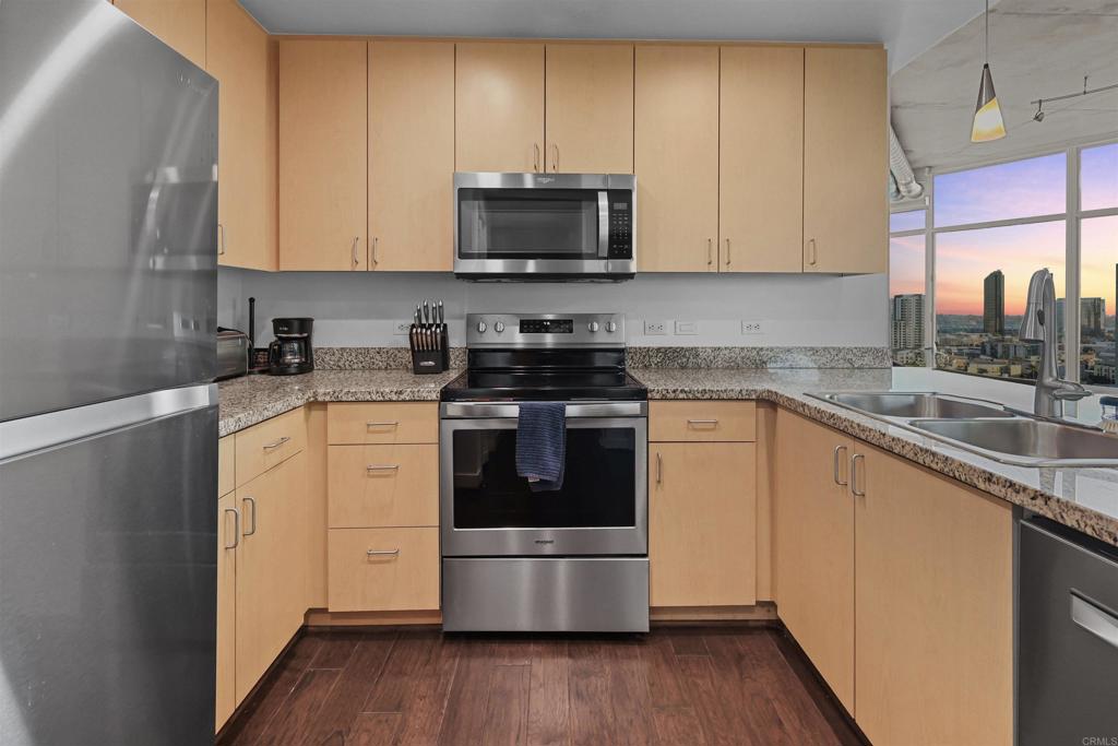 1080 Park Boulevard 1502
