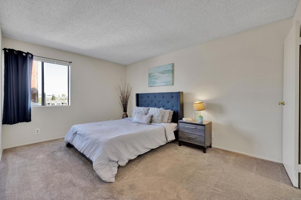 3535 Monroe Avenue 23