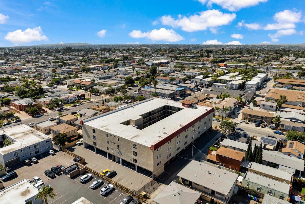 3535 Monroe Avenue 23