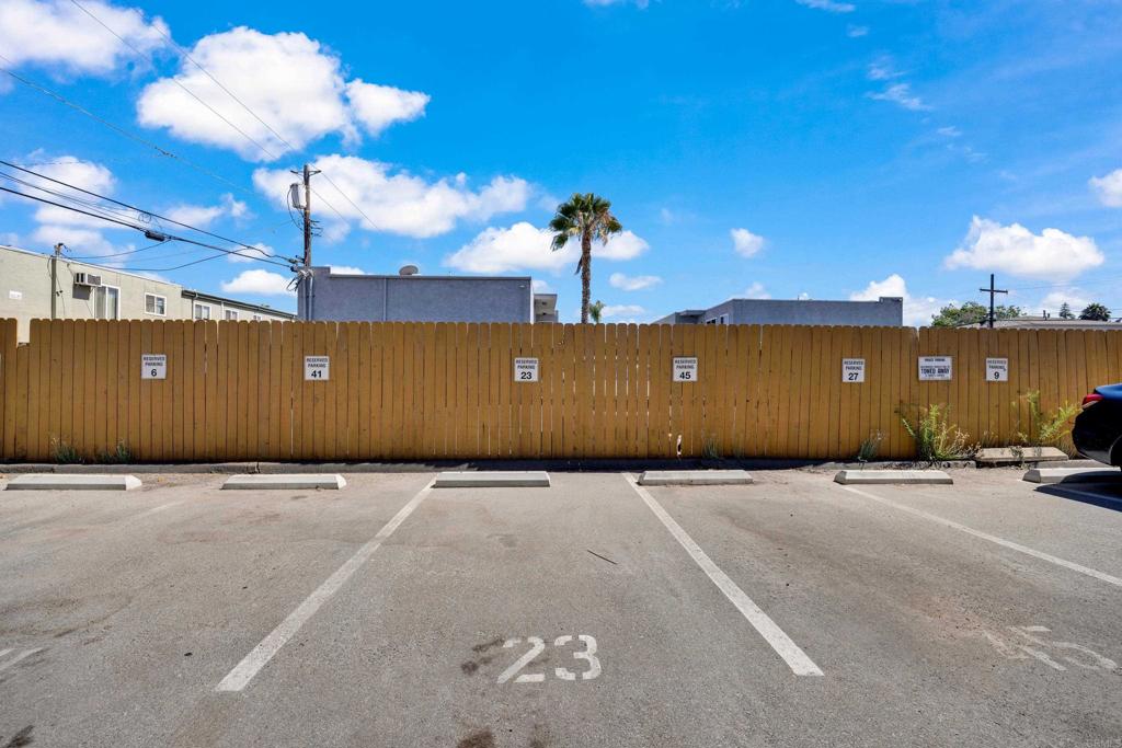 3535 Monroe Avenue 23