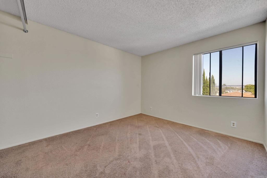 3535 Monroe Avenue 23