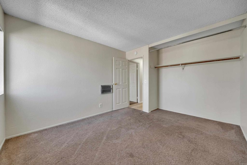 3535 Monroe Avenue 23