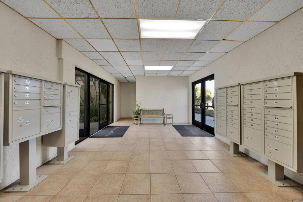 3535 Monroe Avenue 23