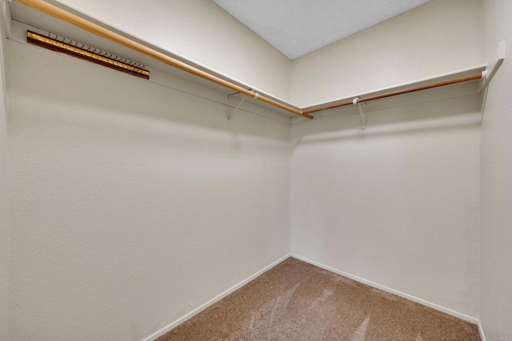 3535 Monroe Avenue 23