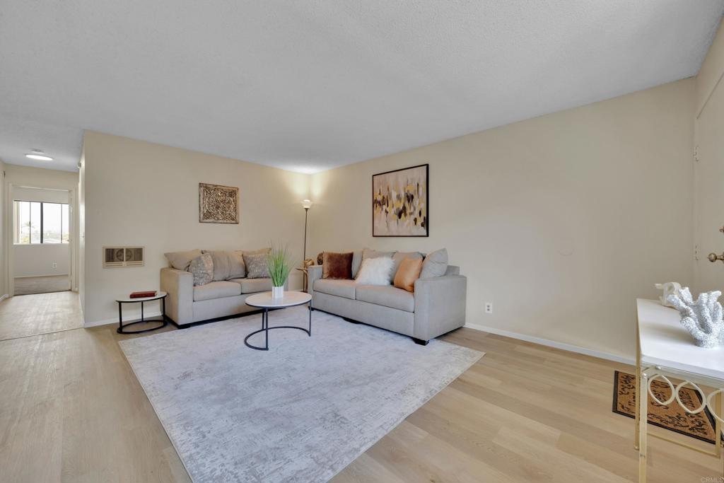 3535 Monroe Avenue 23