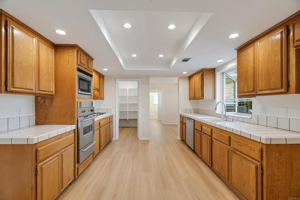 4126 Crestview Drive