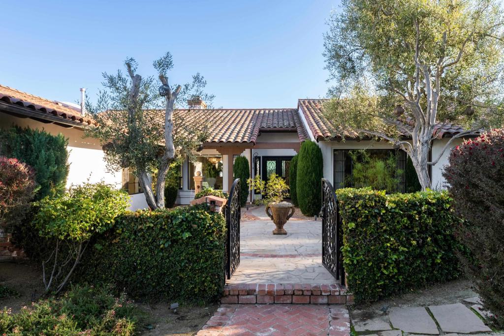 905 Olive Crest Drive