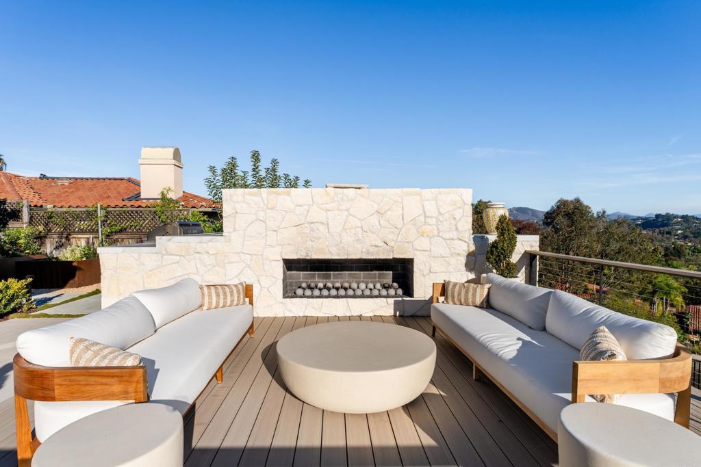 905 Olive Crest Drive