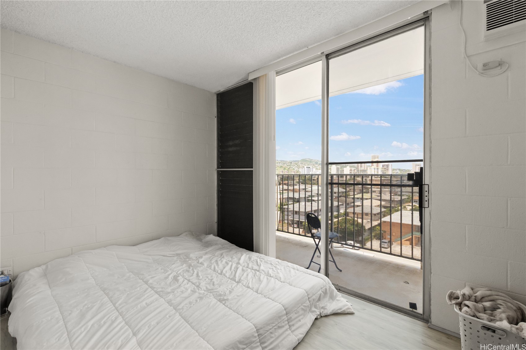 2122 Lime Street 703