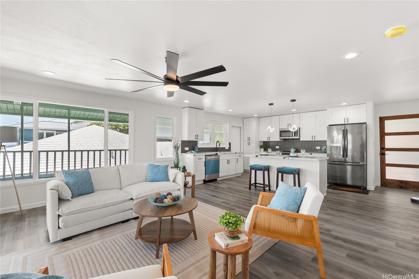 2285 Makanani Drive