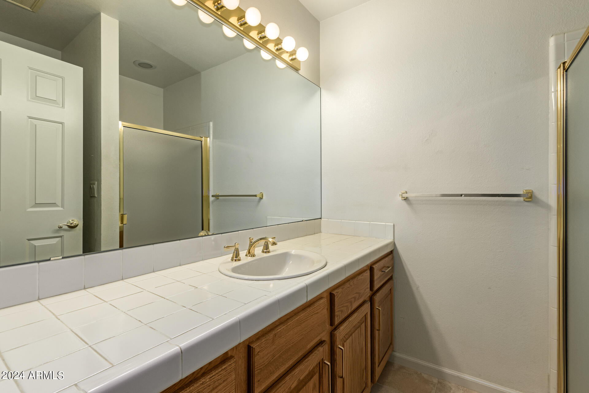21 W ROYAL PALM Road