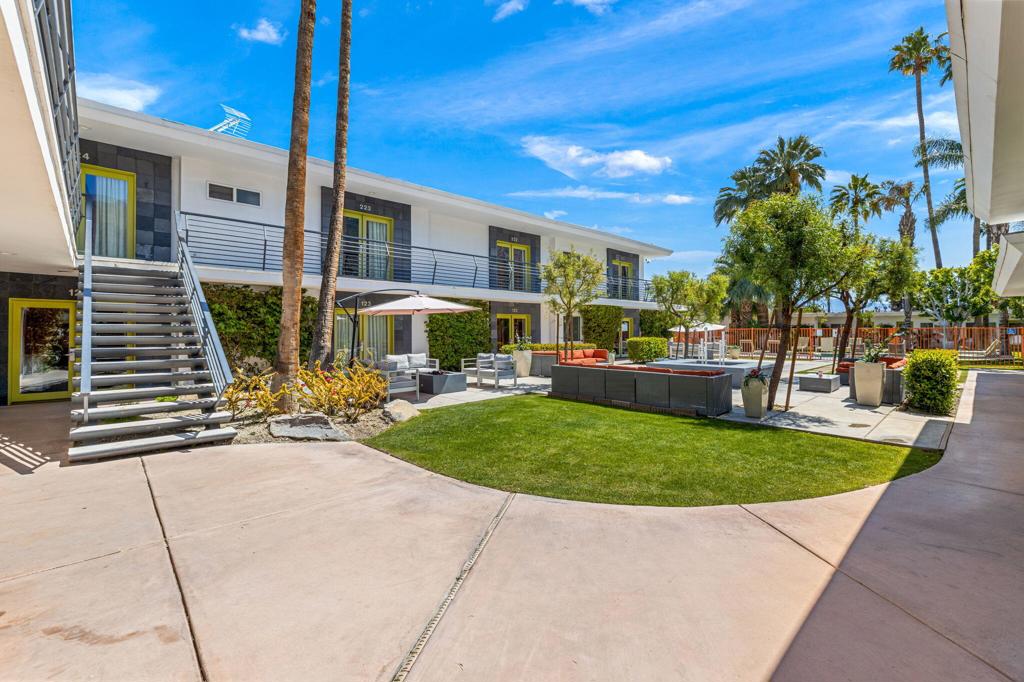 950 Indian Canyon Drive