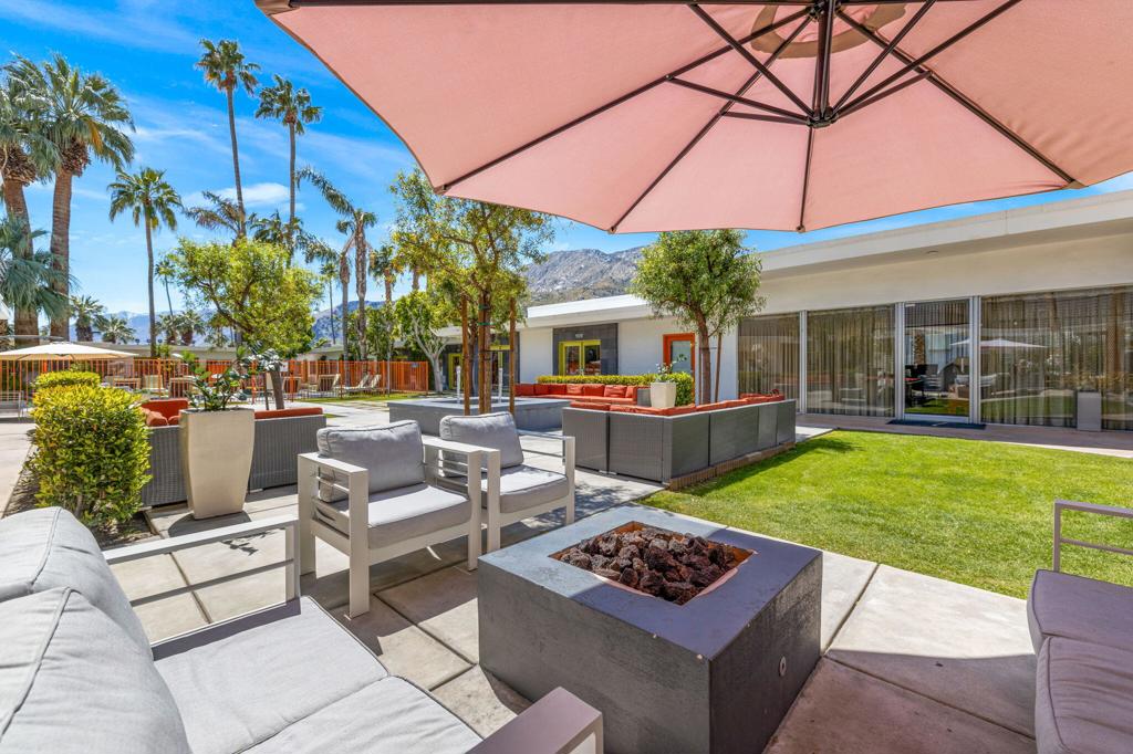 950 Indian Canyon Drive