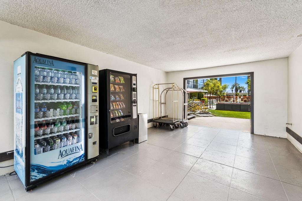 950 Indian Canyon Drive