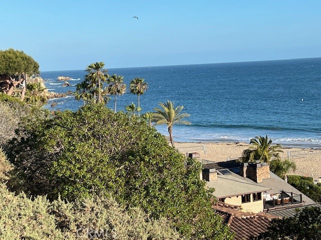 2820 Bayview